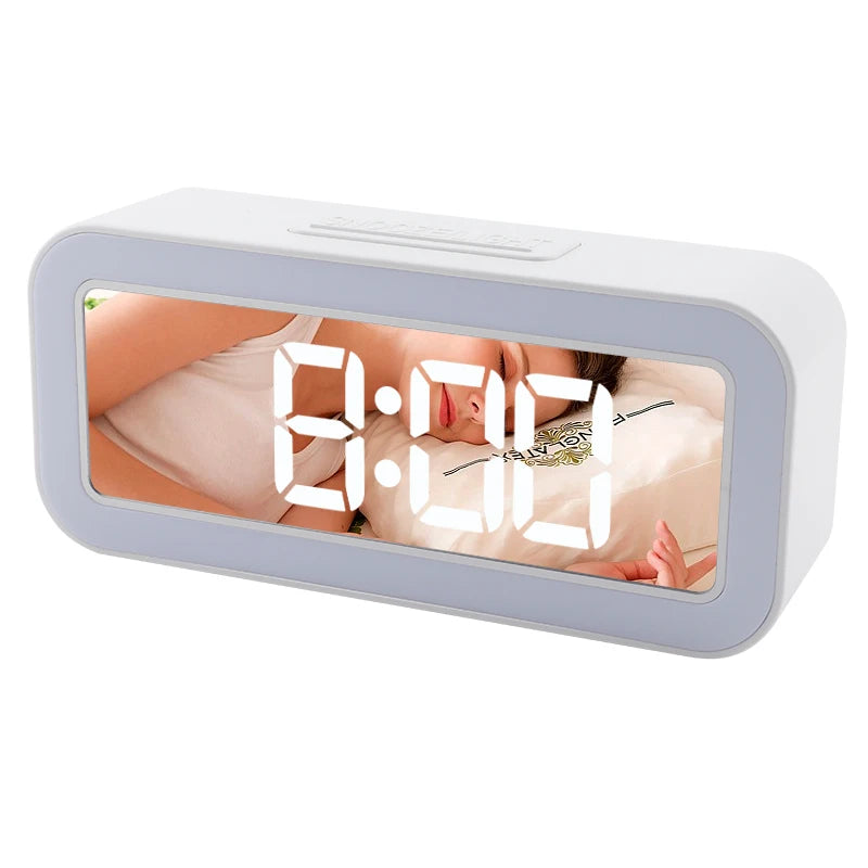 Three Alarm Sounds Digital Alarm Clock with Night Light and USB Port ABS/plastic Alarm Led Clock